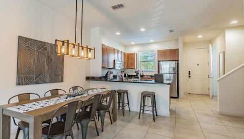 2 Suítes, Jacuzzi priv. perto da DISNEY - Foto 5