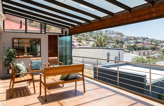 3 Bedroom Hilltop Home With Spectacular Views - Foto 40