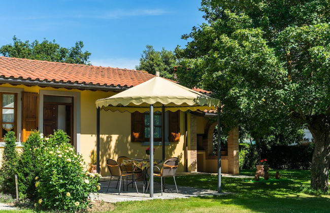 Beautiful Farmhouse With Pool - Foto 48