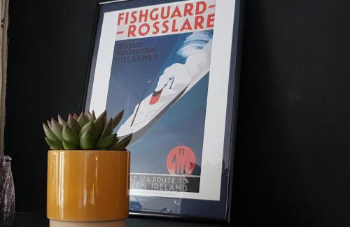 An Artist's Cottage - Photo 34