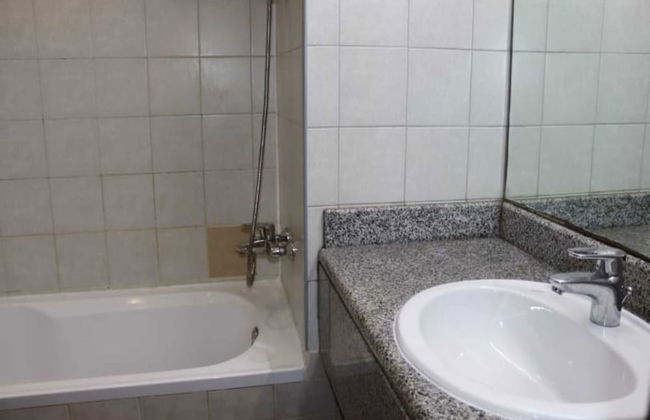 Stunning Studio Apartment With Balcony And Pool - Foto 7