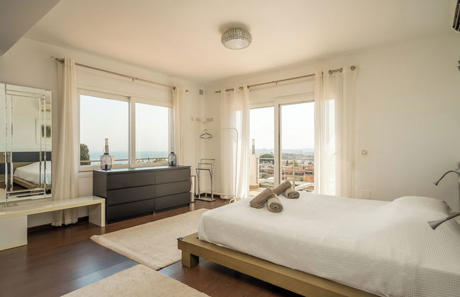 Spacious 3BR Villa with pool and views - Foto 18