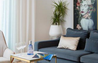 New LUXURY apartment with sea view and PRIVATE heated pool, 50m from the beach - Foto 63