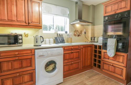 Humble Bee Cottage - Photo 9