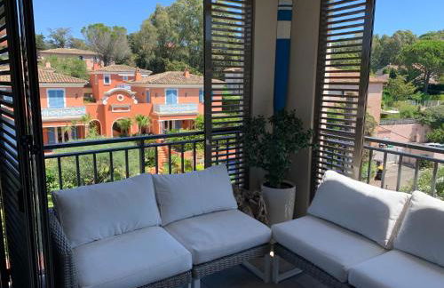 Exclusive Resort Apartments with parking , gym and sauna - Photo 1