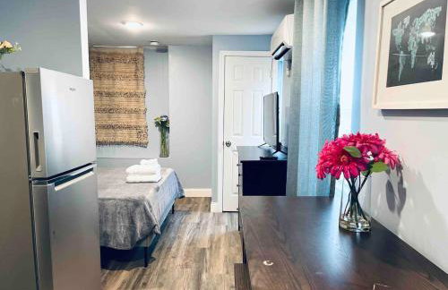 Rittenhouse Square close by Kimmel Center Suite - Photo 14