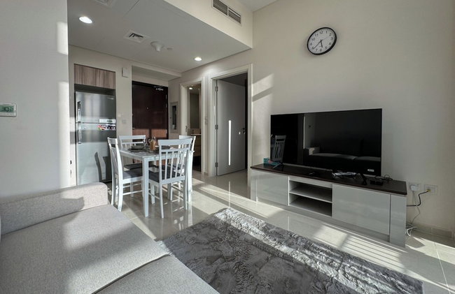 Modern 1 BR Golf Vita Damac Hills 1 - Foto 9