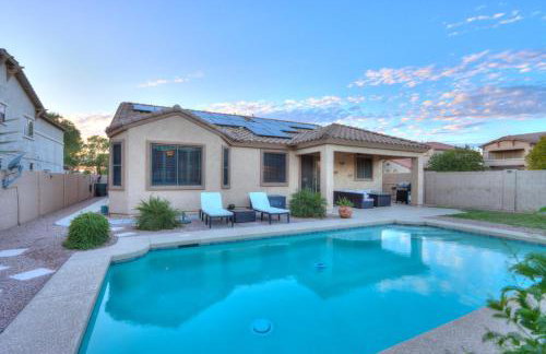 Pet friendly 3br 2ba Private optional heated Pool BBQ grill Golf Clubs close to park - Foto 11