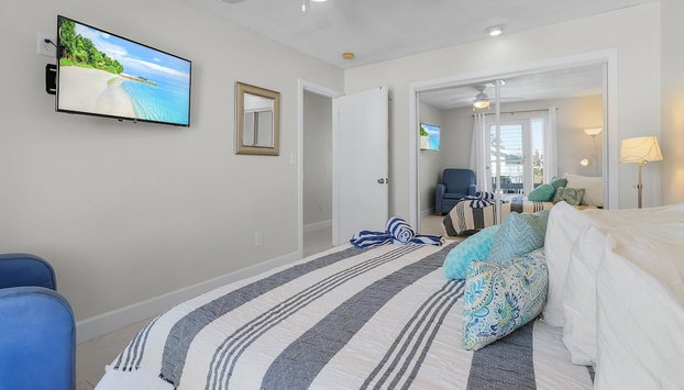 21591 Waterfront Duplex With Pool And Spa 2 Bedroom Home - Foto 3, Habitación