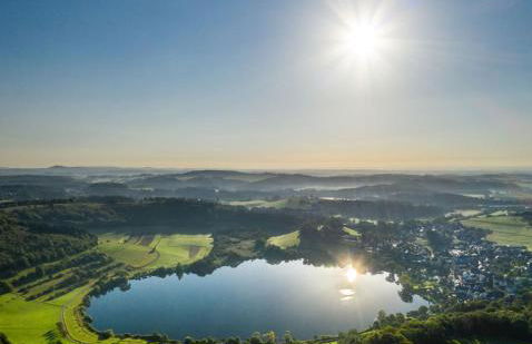 Haus mit idyllischem Seeblick - Foto 3