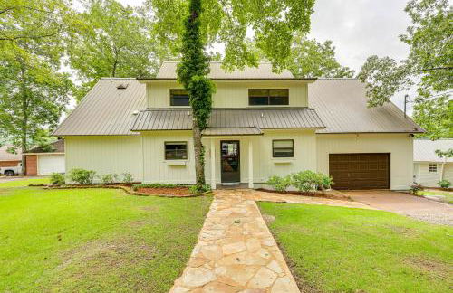 Waterfront Gem on Lake Martin with Kayaks and Dock! - Foto 33