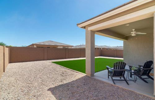 Stylish & Bright Gem ~ King/Queen Beds ~ Backyard! - Foto 32