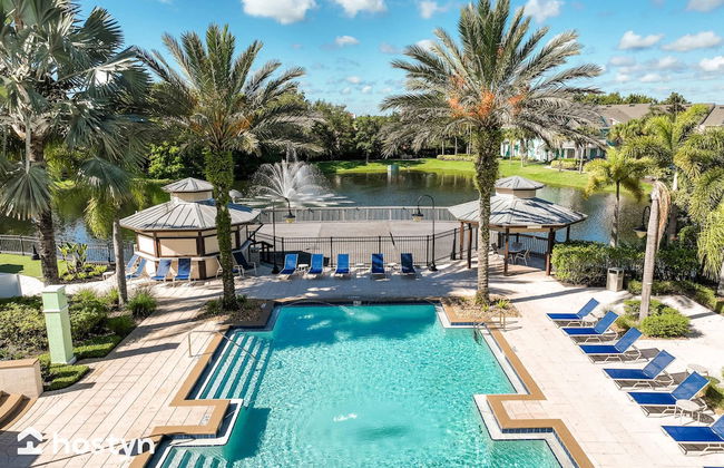 Magical Themed 3BR Townhouse Near the Parks - Foto 1