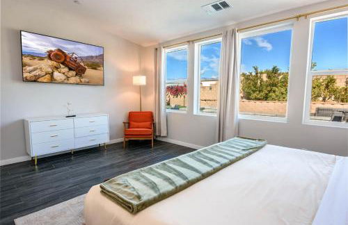 #Marbella Lane - Desert Dream Pool Spa & Games - Photo 19