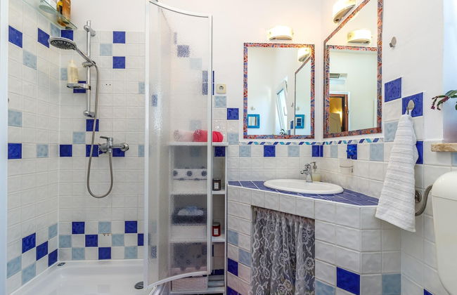 Cozy Home With Private Garden - Foto 15