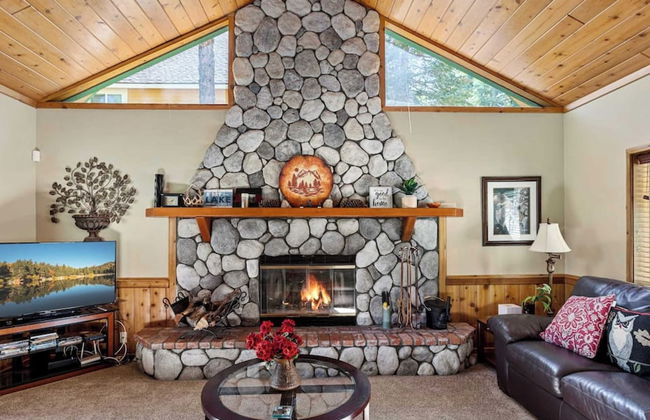 Sutter Ln by Avantstay Beautifully Remodeled Kitchen,4cabin-chic Bedrooms - Foto 8