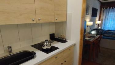 Erdgeschosswohnung im historischen Fachwerkhaus in Alsfeld inklusive PKW-Parkplatz - Foto 4, stove