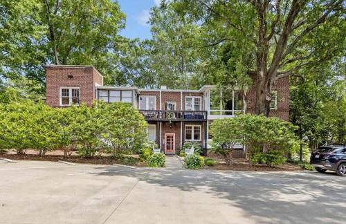 2 BR in Myers Park with comfortable screened porch - Foto 36