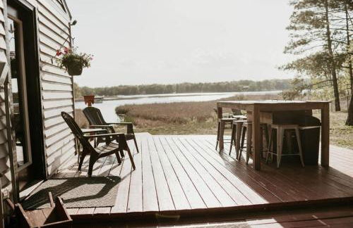 Centrally located - Perch Lake Bungalow - Hot-tub! - Foto 35