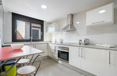 Hauzify I Apartament Ponent - Photo 7