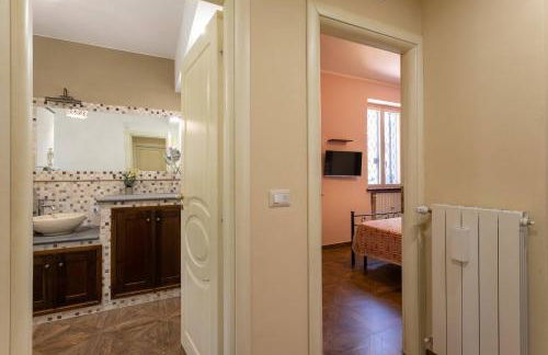 La dimora del verde con piscina - Foto 39