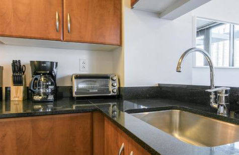 Bright 2 Bedrooms 2 Bathrooms Unit - Foto 15