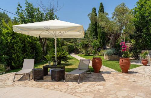 Eco Stone Villa with Private Pool and Jacuzzi - Photo 37