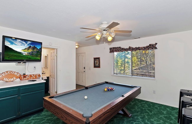 Mountain Palette by Avantstay Hot Tub, Game Room, Deck, Sweeping Views! - Photo 84