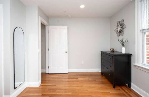 Jennifer's Cozy Apt Brown U Athletic Field Views - Foto 11