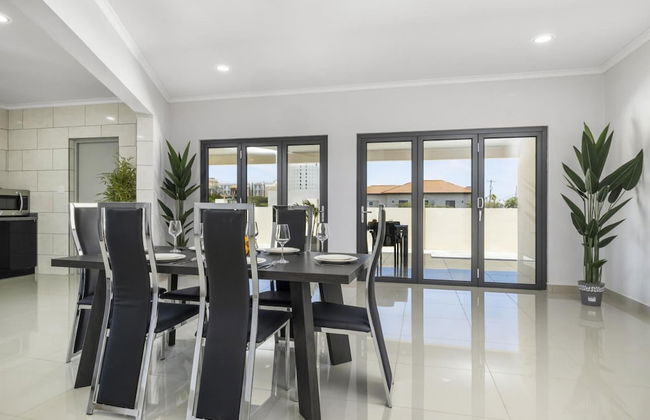 NEW 4br4ba Villa Across of Palmbeach w Pvt Pool - Foto 17