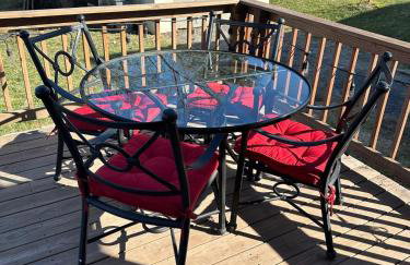 Luxury Short and Midterm Hyde Park Getaway - Photo 48