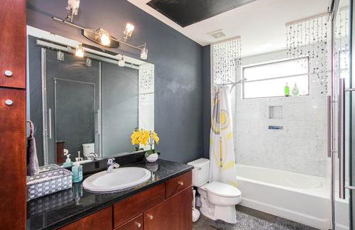 Convenient Condo Near Zilker & Barton Springs! - Foto 24