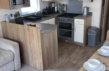 Two x 6 Berth static caravan on Lyons Robin Hood Rhyl North wales - Photo 56