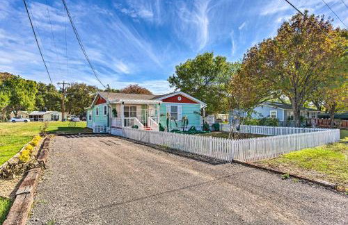 Walk to Cedar Creek Reservoir Home with Fire Pit! - Foto 27
