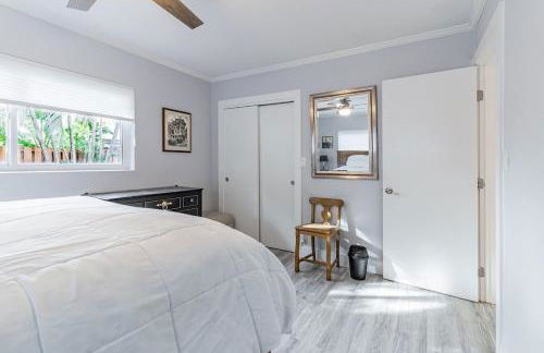 Spacious Fort Lauderdale HEATED Pool House, Grill and Beach 2.9 miles - Foto 9