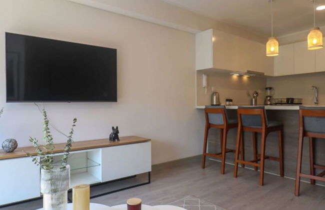 w Charming 1BR in San Isidro - Photo 4