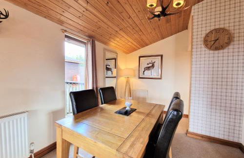 Lomond 5 with Private Hot Tub - Fife - Loch Leven - Lomond Hills - Pet Friendly - Photo 11