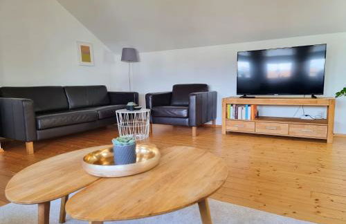 Modernes Ferienhaus mit großer Küche, Terrasse & Garten - Foto 18