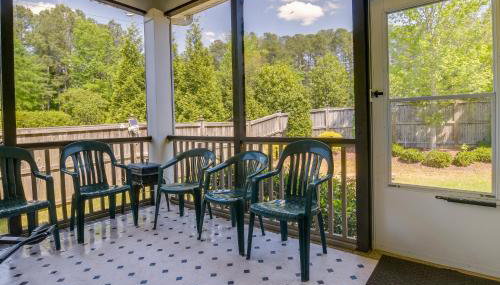 Sunny Apex Vacation Rental with Pool Access! - Foto 3