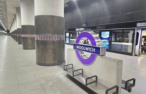 Rayan Heights Cosy 1 bedroom flat sleeps 2 perfect for contractors tourists families - Free parking - Foto 5