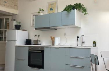 Le petit chai "classé de tourisme 3 étoiles" hyper centre La Tremblade - Foto 3