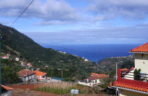 Sea & Mountain View Lombo de Cima House BBQ & Wifi - Foto 23