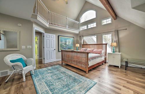 Getaway on Crystal Clear Lake Main and Guest House! - Foto 20