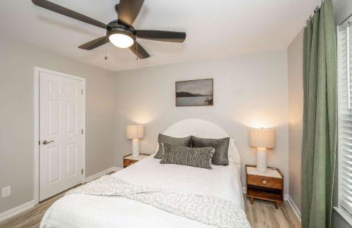 Poolside Paradise Near the Ark - Foto 78