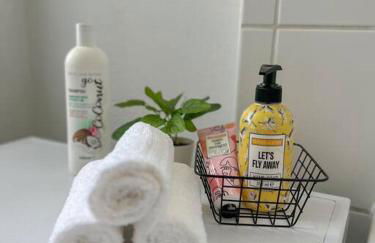 Modernes Apartment mit Balkon, Parkplatz und Smart Tv bis zu 10 Personen - Foto 11