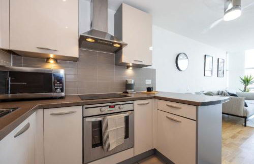 Stunning Skyline Liverpool Apartment with Parking - Foto 21