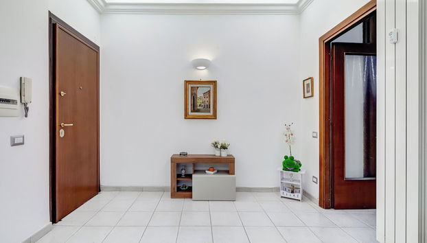 Entrada (vista interior)