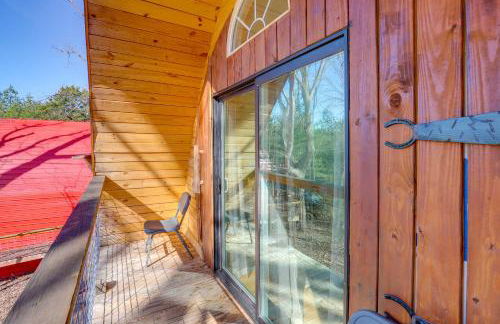 Mtn Cabin 1 Mi to TIEC Outdoor Kitchen and Fire Pit - Foto 8