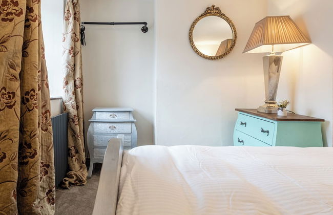 Eilmers Cottage Lovely 4BD in Malmesbury - Photo 22