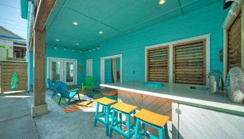 Private Pool Covered Patio 4 Blocks to Beach Bourbon Breeze by AvantStay - Foto 3, Other